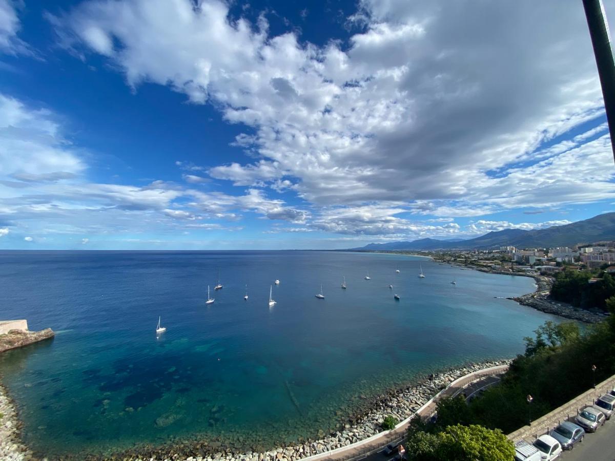 Appartement vue mer et îles italiennes Bastia  Extérieur photo
