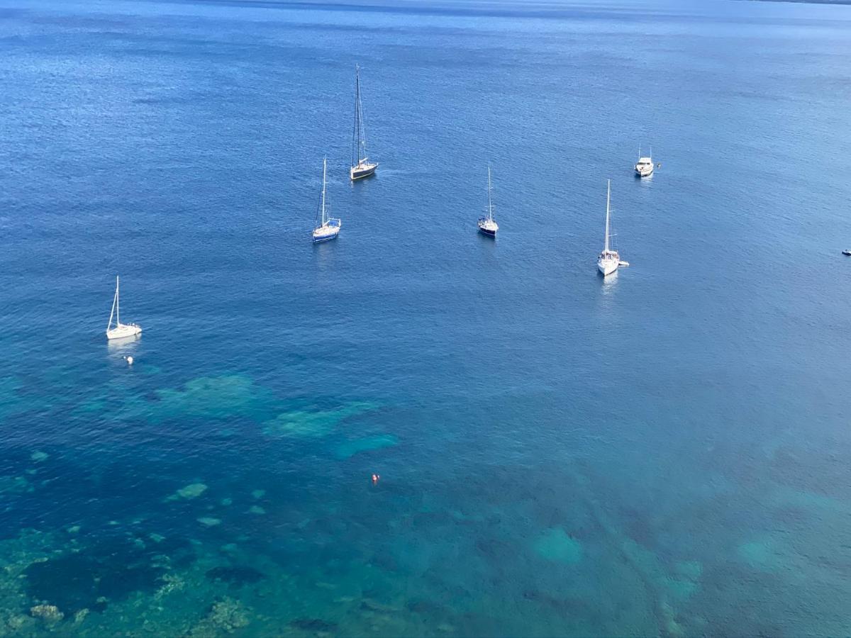 Appartement vue mer et îles italiennes Bastia  Extérieur photo